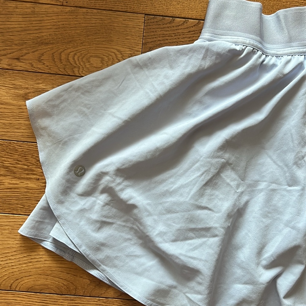 Lululemon skort size 2 - Picture 6 of 6